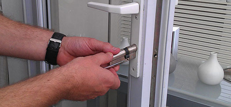 Commercial Door Lock Repair in Huntington Park